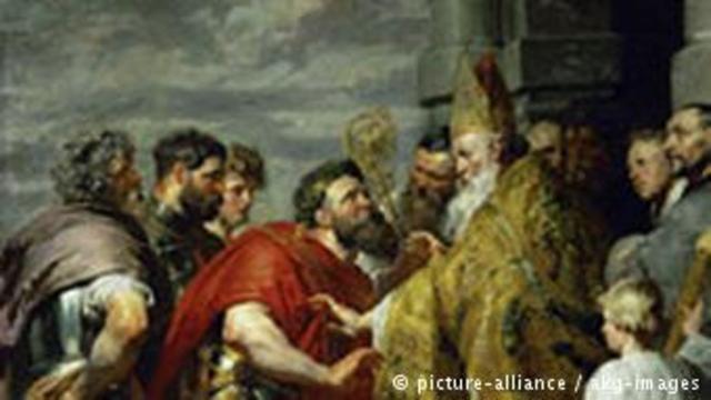 La religión católica se proclama obligatoria por Teodosio.