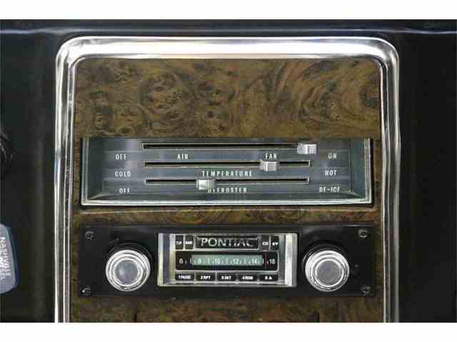 old car radio from 1968