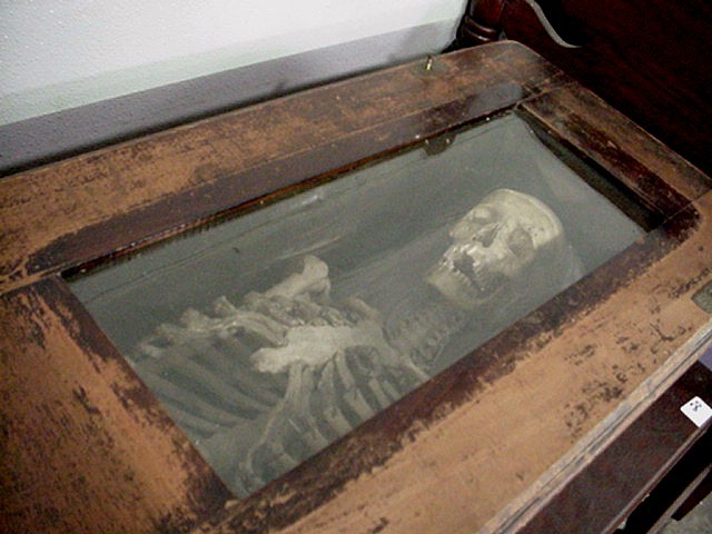 They found out Emily slept with the body