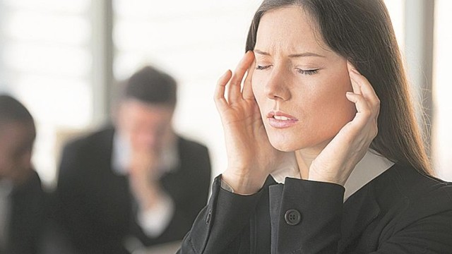 SALUD ES UN ESTADO FÍSICO Y MENTAL RAZONABLEMENTE LIBRE DE INCOMODIDAD Y DOLOR QUE PERMITE A LA PERSONA FUNCIONAR EFECTIVAMENTE