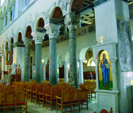 Οικοδόμηση τρίκλιτου ναού