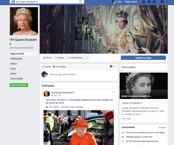 Rainha abre conta no Facebook e Flickr.