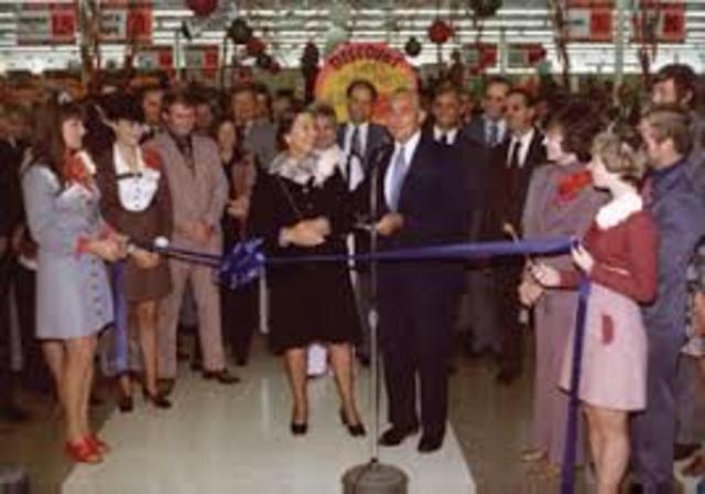 sam walton opens first walmart