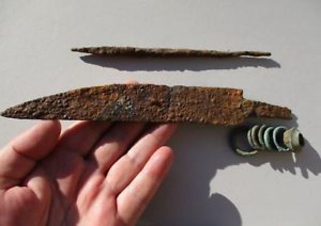 Cuchillos (31500a.c)