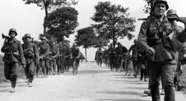 Italia entra en guerra junto a Alemania.