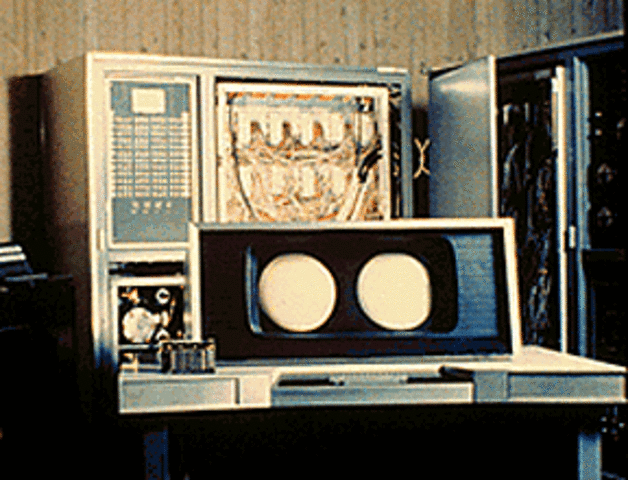 Primer computador transistorizado