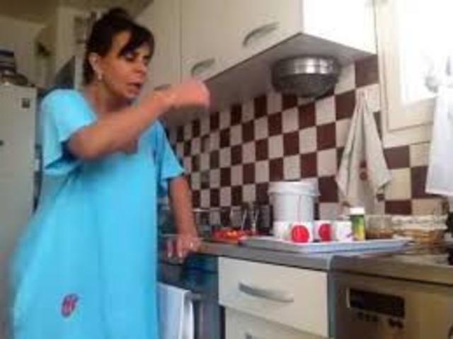 Começou a postar videos no youtube