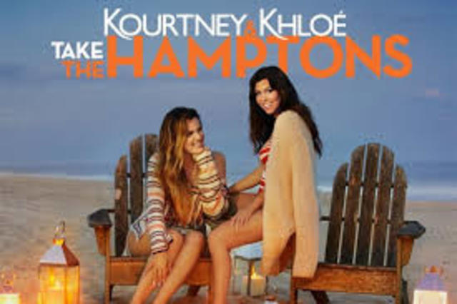 Kourtney and Khloé Take the Hamptons