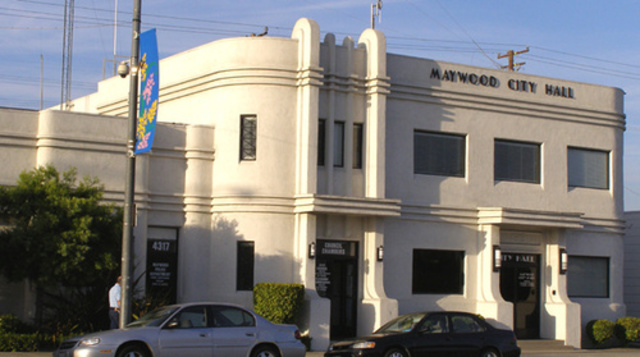 Moving to the U.S. and learning to read in English