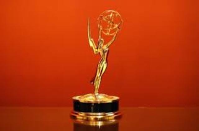 Emmy de Engenharia e Expansão para a Europa