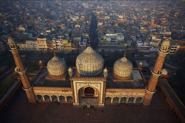 building Fatehpur Sikri