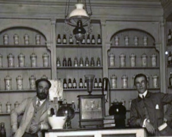 Primera farmacia en América