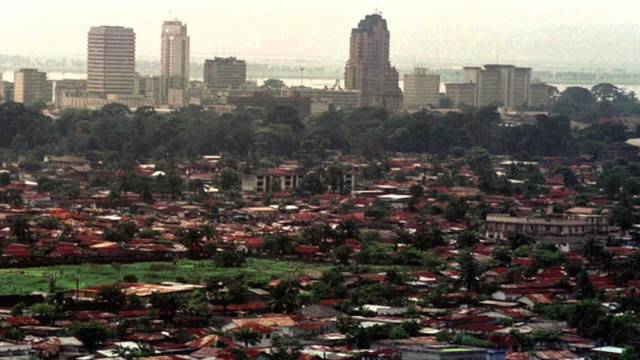 J'arrive a Kinshasa dans l'apres-midi