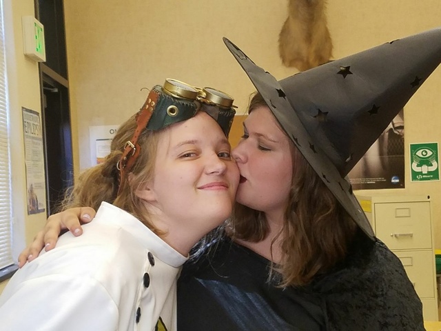 Tripped in PE and Seduced a Pretty Girl