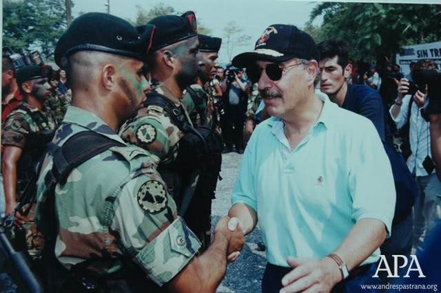 Primer batallón antinarcóticos en Colombia