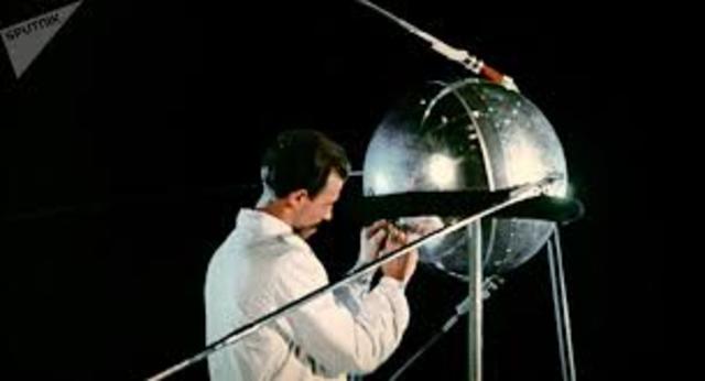 Primer satélite artificial Soviético