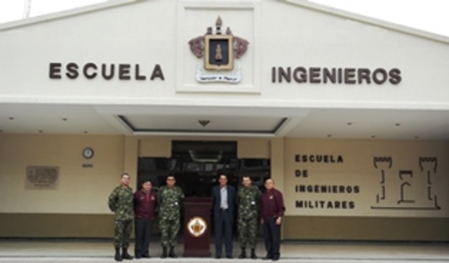 Primera Escuela Colombiana de "INGENIEROS MILITARES"
