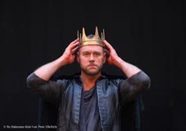 macbeth is crowned king