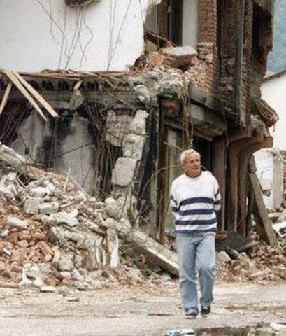 INIZIO BOMBARDAMENTI IN KOSOVO