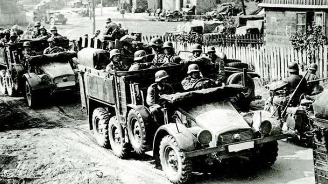 Francia e Inglaterra declaran la Guerra a Alemania