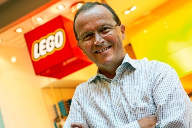 En l'actualitat el net dirigeix l'empresa de Lego