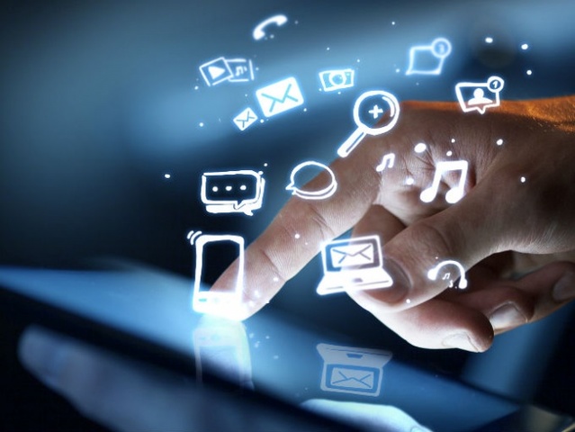 Se crea la primera red social