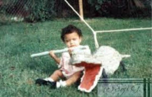 Birth of Selena Quintanilla Perez