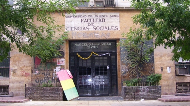 Inicio la carrera de Sociología