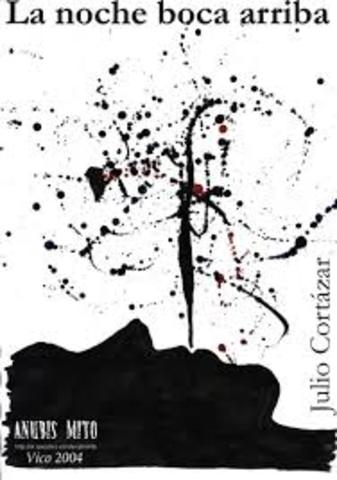 La noche boca arriba