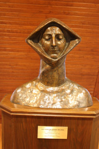 Bust study for Mother and Child