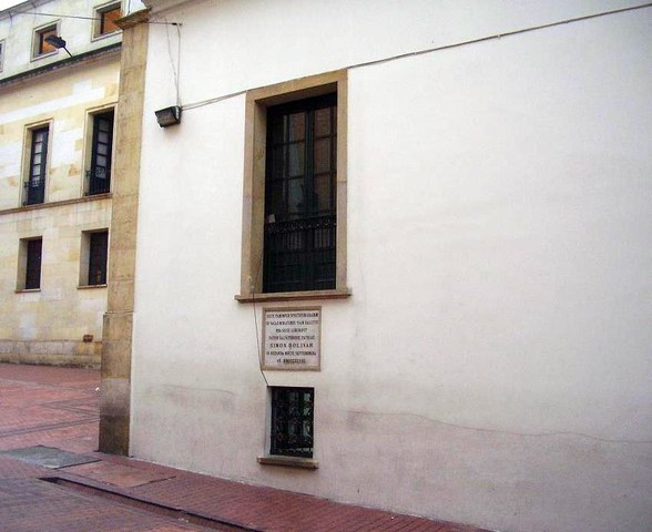 Intentaron asesinar a Bolívar