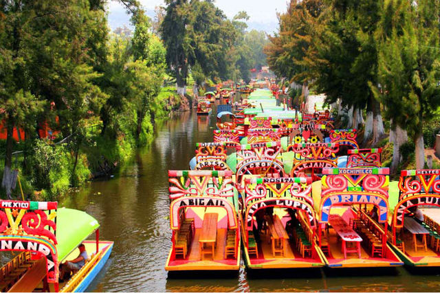 XOCHIMILCO IS A PART OF UNESCO, MEXICO