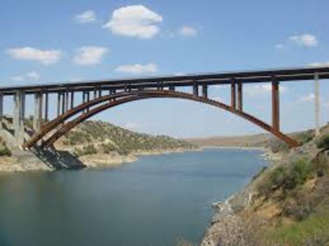 primera escuela de puentes y pavimentos