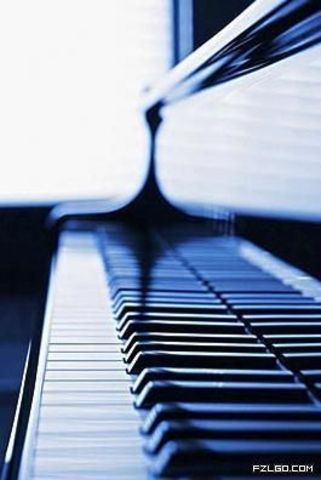 First time to learn how to play a piano