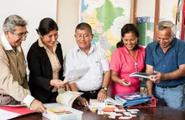 1993 Un segundo relevamiento determina la cantidad de usuarios del sistema de Educación a Distancia en los diferentes ámbitos educativos