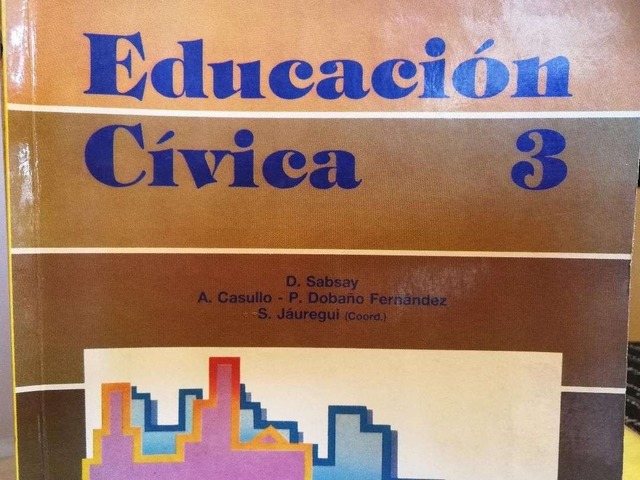 Educación Cívica