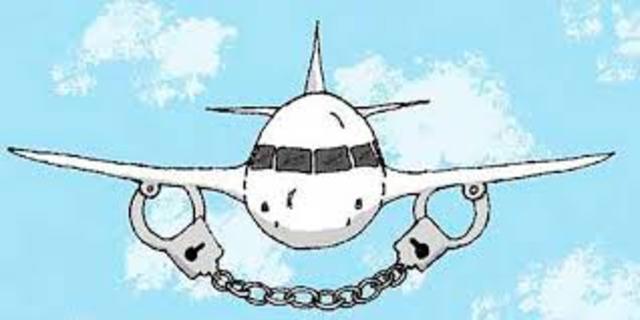 Se Aprueba la Extradición y se Realiza el Acuerdo de Corintio.