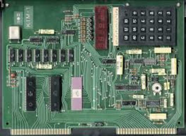 KIM-1Keyboard Input Monitor (Monitor de Entrada de Teclado)