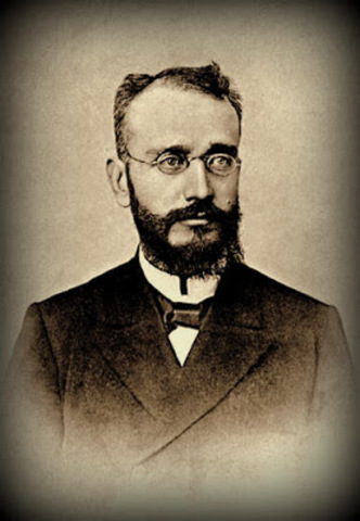 Πανηγυρικός λόγος του Βενιζέλου προς τον κρητικό λαό και τους αντιπροσώπους των Μεγάλων Δυνάμεων για τους λόγους και τους σκοπούς της Επανάστασης.