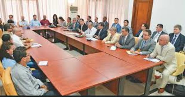 Se crea la comisión para el esclarecimiento de la verdad, la convivencia y la no repetición