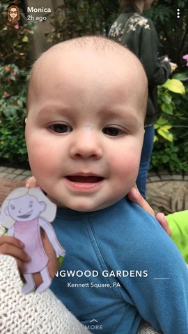 Elizbeth en s’occupant Ruby