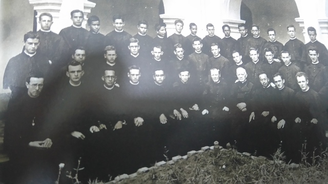 ADMITIDO A PROBACIÓN CON LOS EUDISTAS