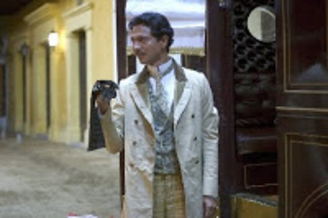 El doctor Juvenal Urbino muere, causa de un accidente