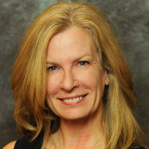 Gabe newell maried Lisa Mennet Newell