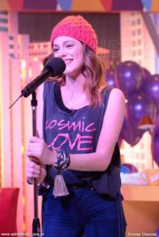 la vida de martina stoessel