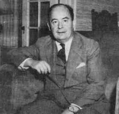 "Teoría y organización de autómatas complejos"