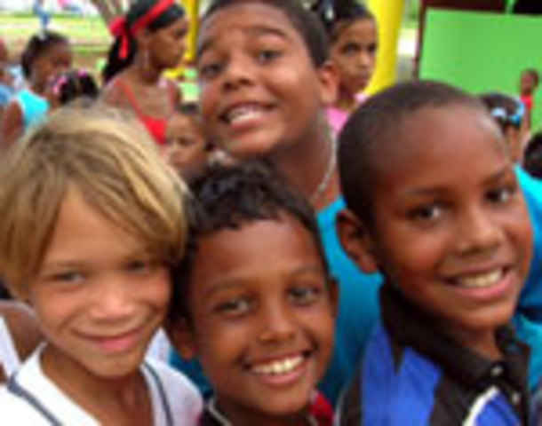 Aprobación de los Derechos Humanos