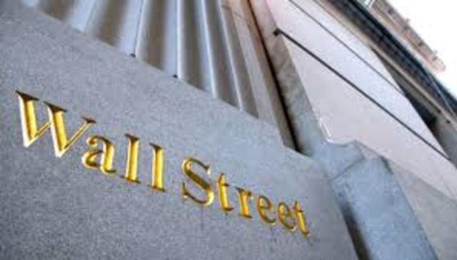 Banqueros se introducen en el Mercado