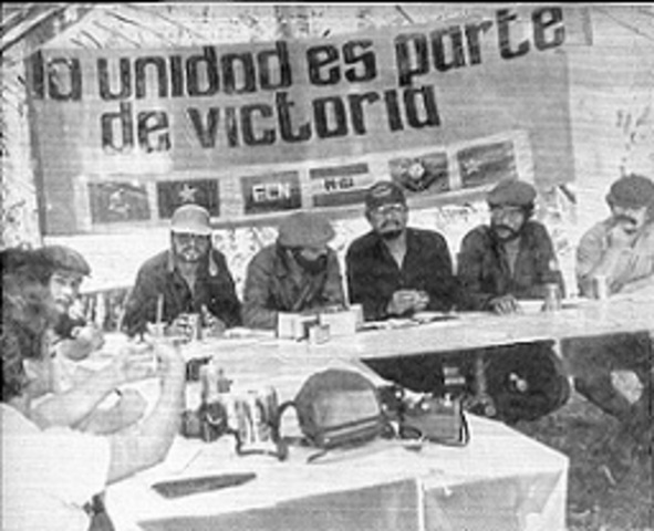 NUEVOS DIÁLOGOS CON LO QUE SE LLAMÓ  LA COORDINADORA  GUERRILLERA  SIMÓN BOLÍVAR