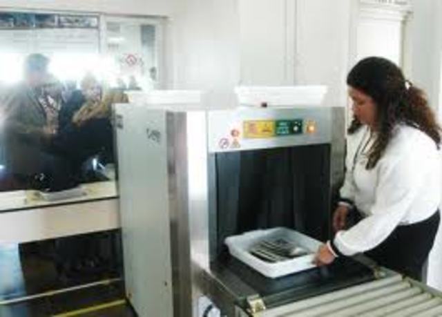 Emprego do raios-x na segurança.